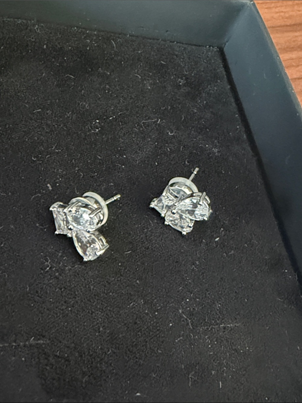 NEVER WORN**SHASHI Silver-Tone Trio Crystal Drop Stud Earrings - White - Picture 5 of 5
